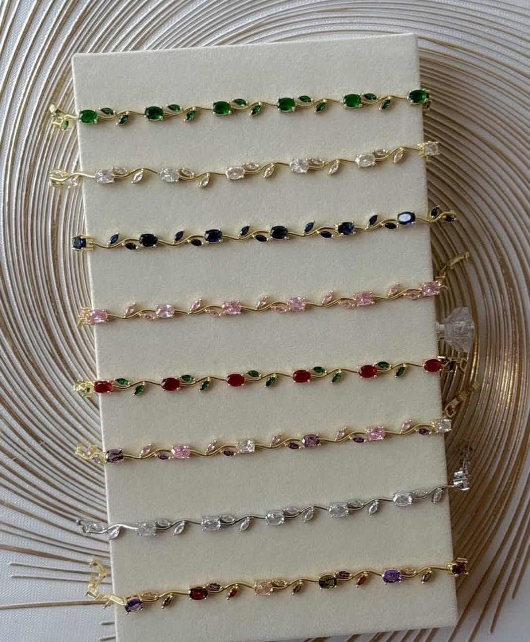 The Enchanted Vine Tulip Bracelet